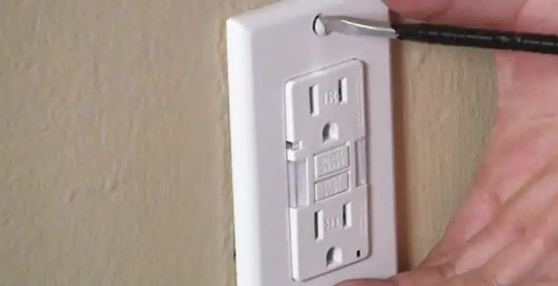 gfc outlets service securing and mounting ground fault circuit interrupter outlet by certified electricians in Naperville, IL